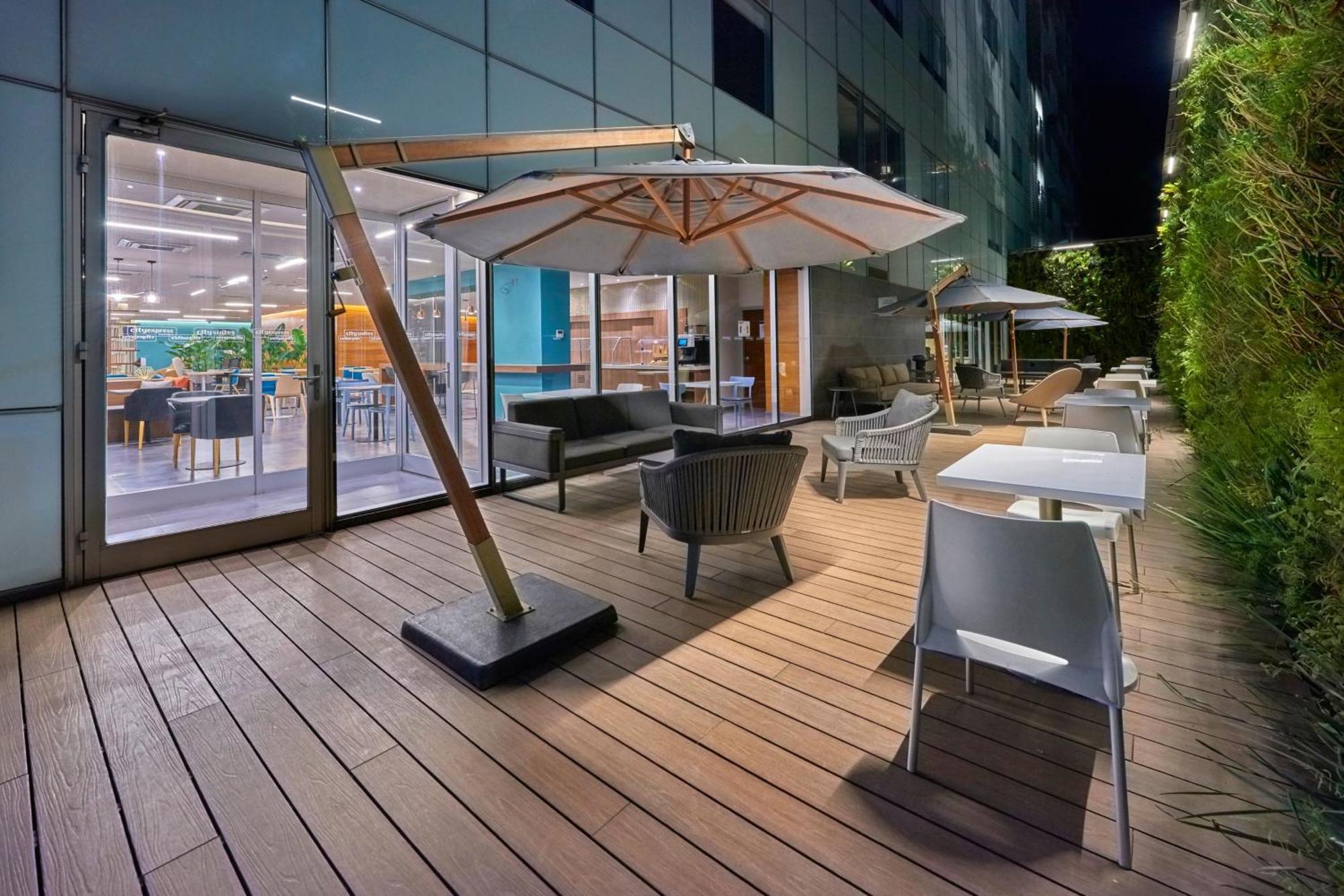 City Express Plus By Marriott Ciudad De Mexico Santa Fe Exterior foto